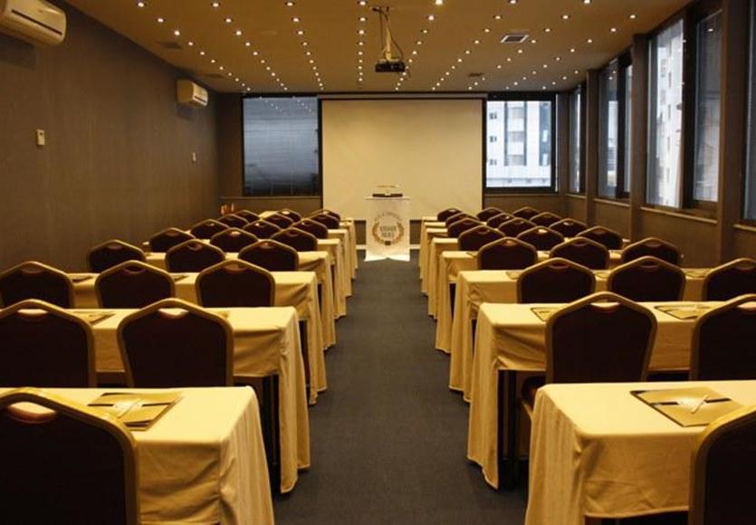 Atasehir Palace Hotel & Conference Istanbul Exteriör bild
