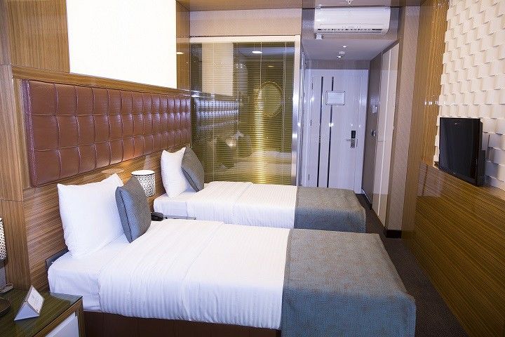 Atasehir Palace Hotel & Conference Istanbul Exteriör bild